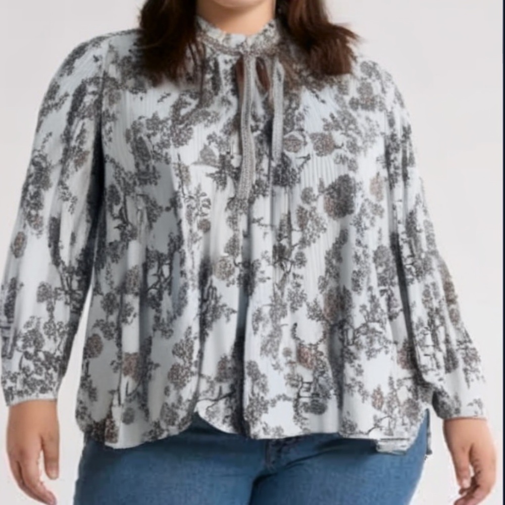 NEW Max Studio Floral Blouse!